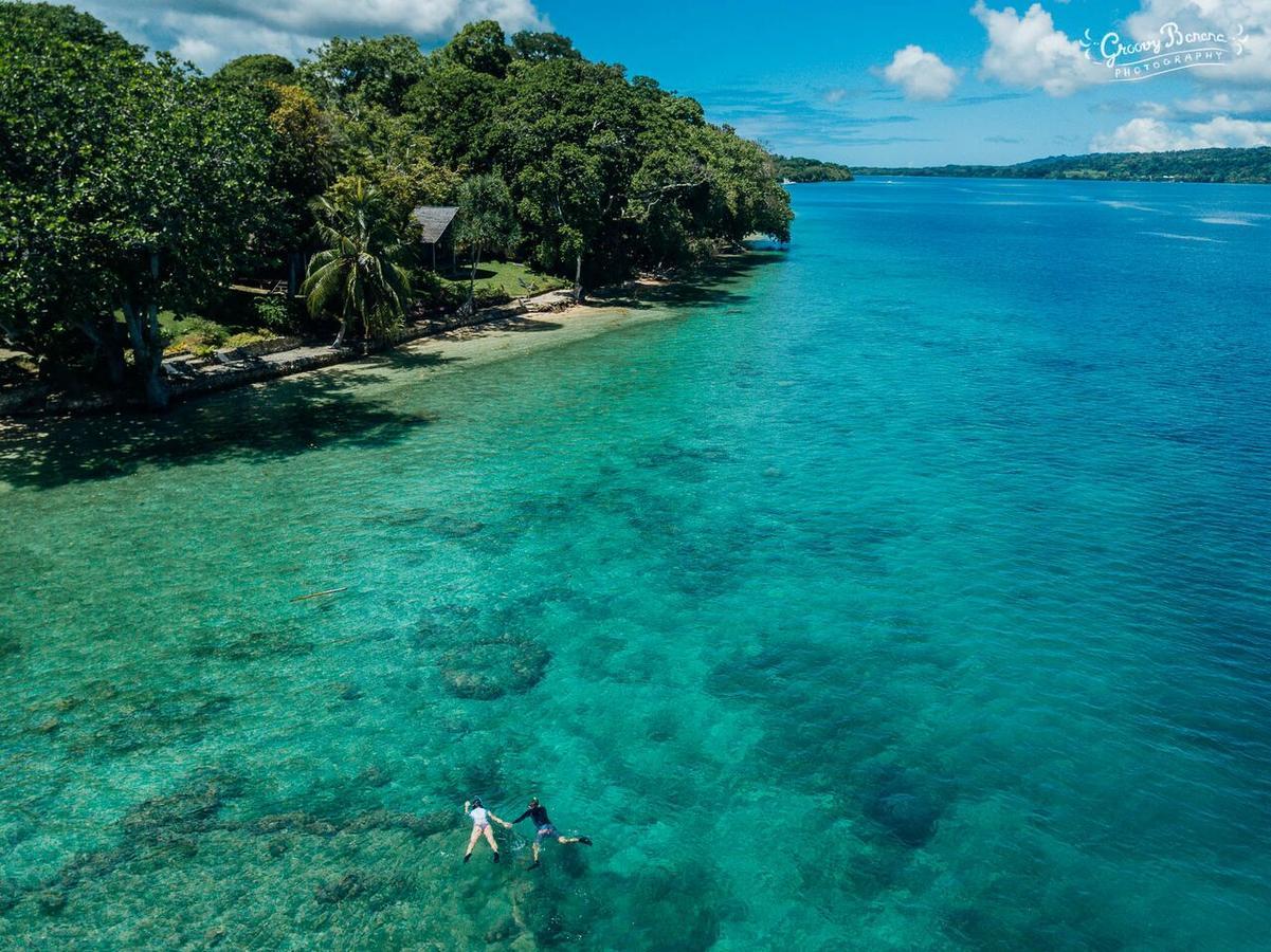 Aore Island Resort Luganville Exterior photo